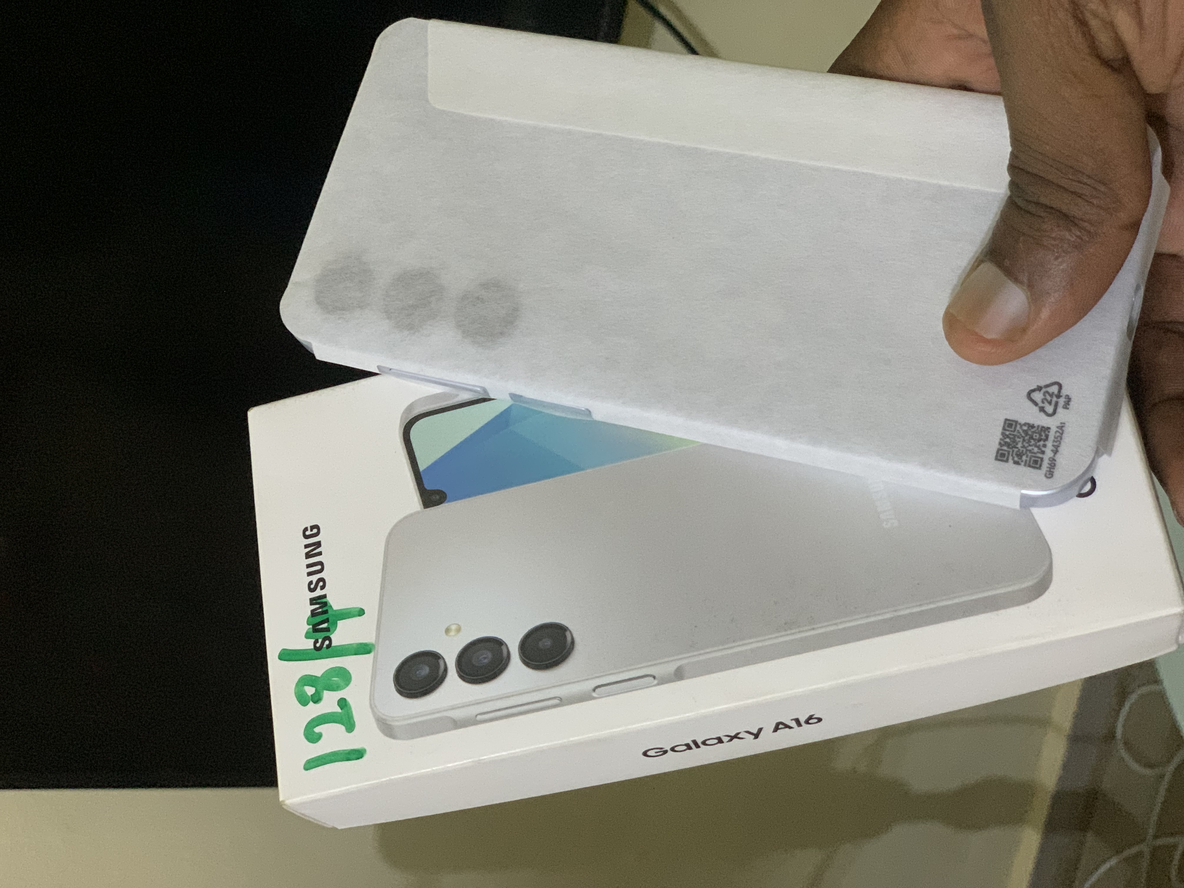 Samsung A16