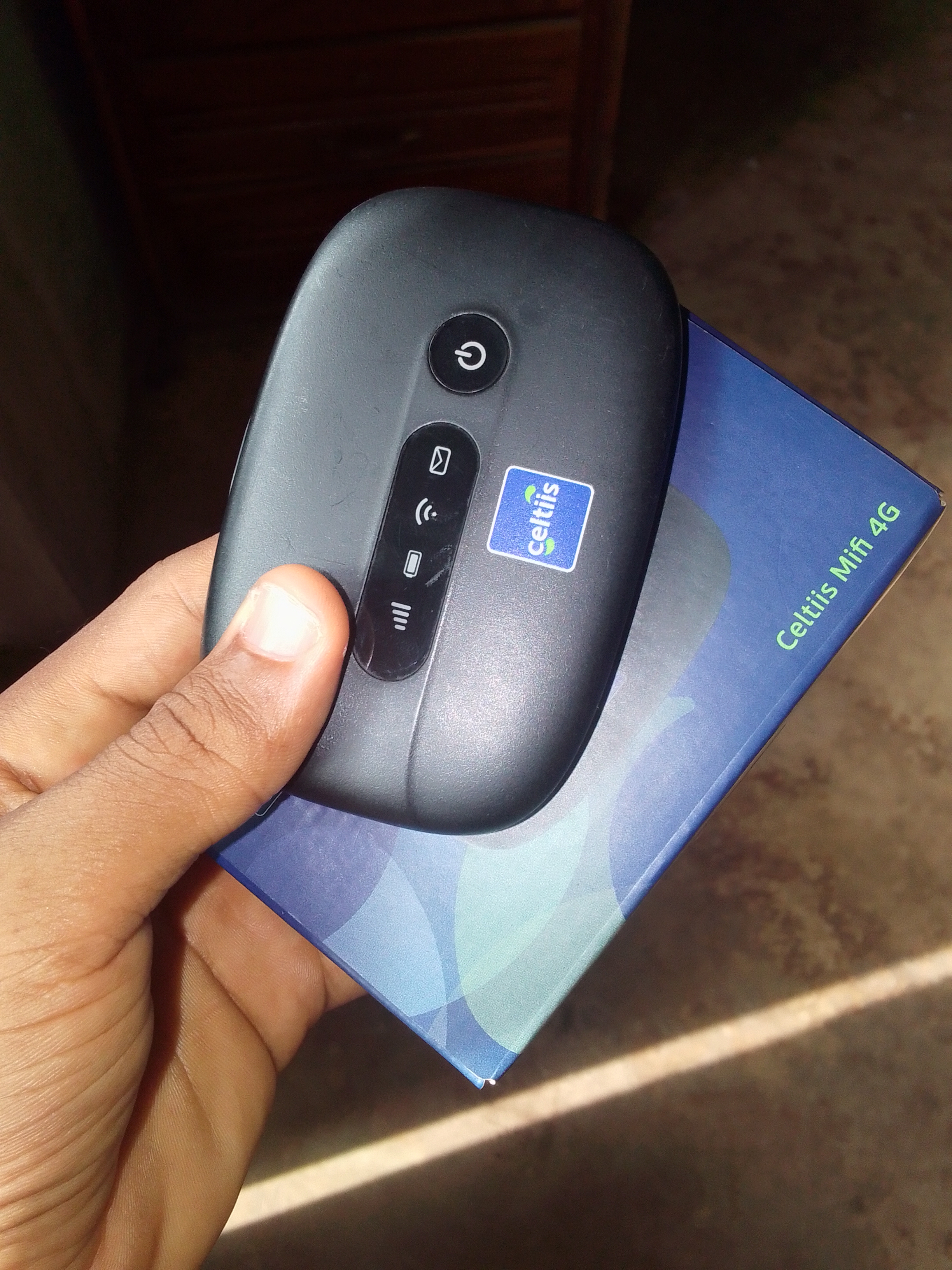 Pocket wifi Celtis